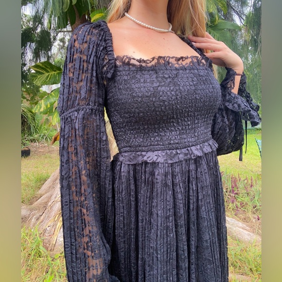 uo fairuza lace maxi dress - Picture 3 of 9